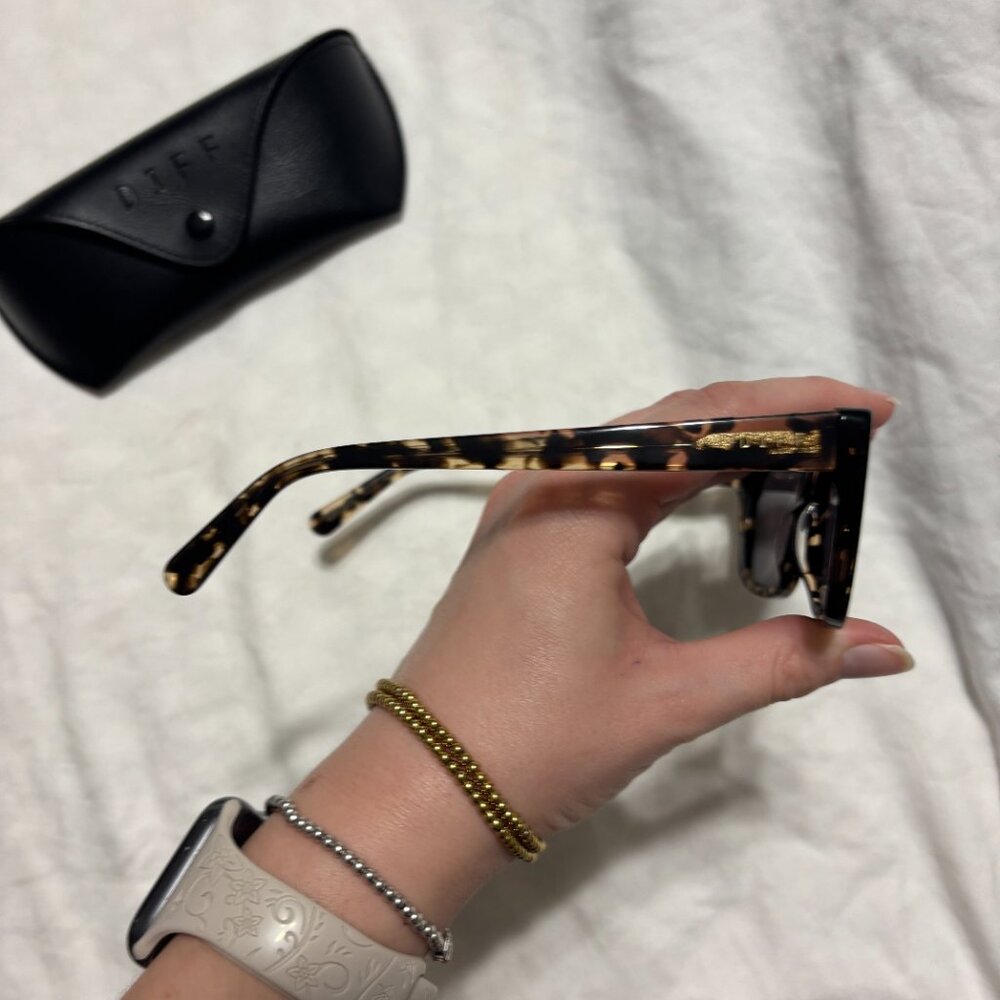 Diff Sunglasses - image 3